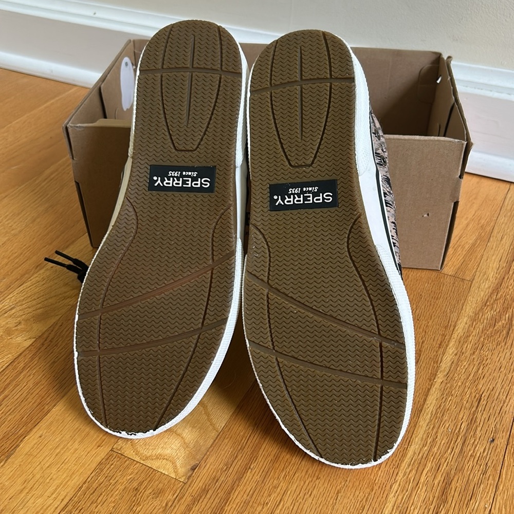 Sperry Camo Shoes - Picture 4 of 10